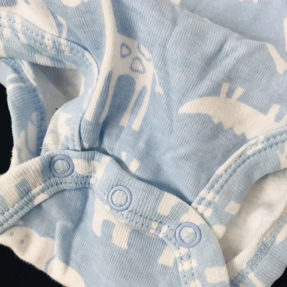 NWOT Carters Baby Boy One Piece‎ Clothes Size 12M Zoo Animals